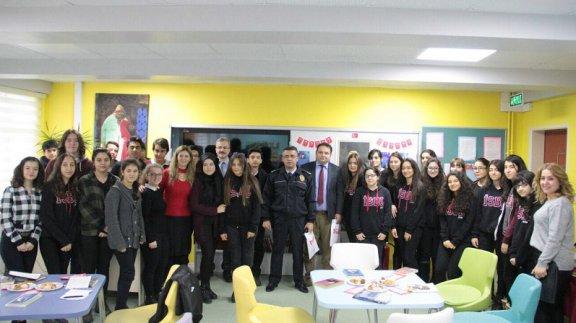 İstanbulluoğlu Sosyal Bilimler Lisesinde BENGİ Projesi Okuma Etkinliği