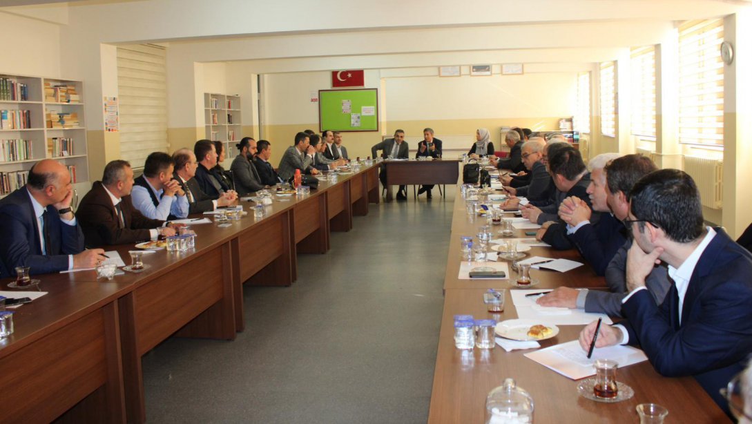 Anadolu İmam Hatip Liseleri ve İmam Hatip Ortaokulları Ara Dönem Değerlendirme Toplantısı Gerçekleştirildi.