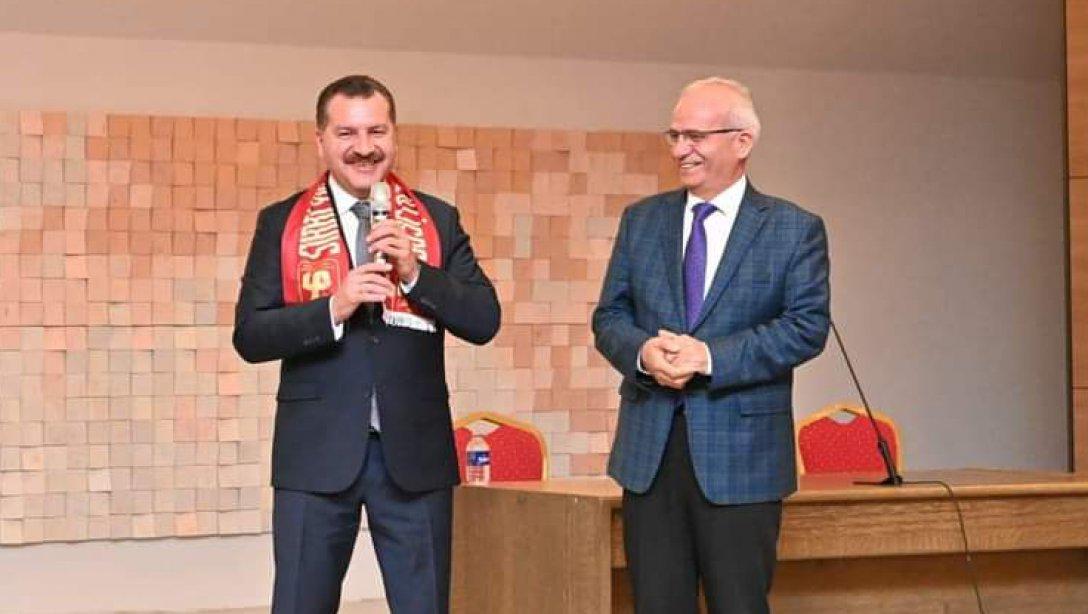 Balıkesir Büyükşehir Belediye Başkanı Sayın Yücel YILMAZ, Sırrı Yırcalı Anadolu Lisesini Ziyaret Etti. 
