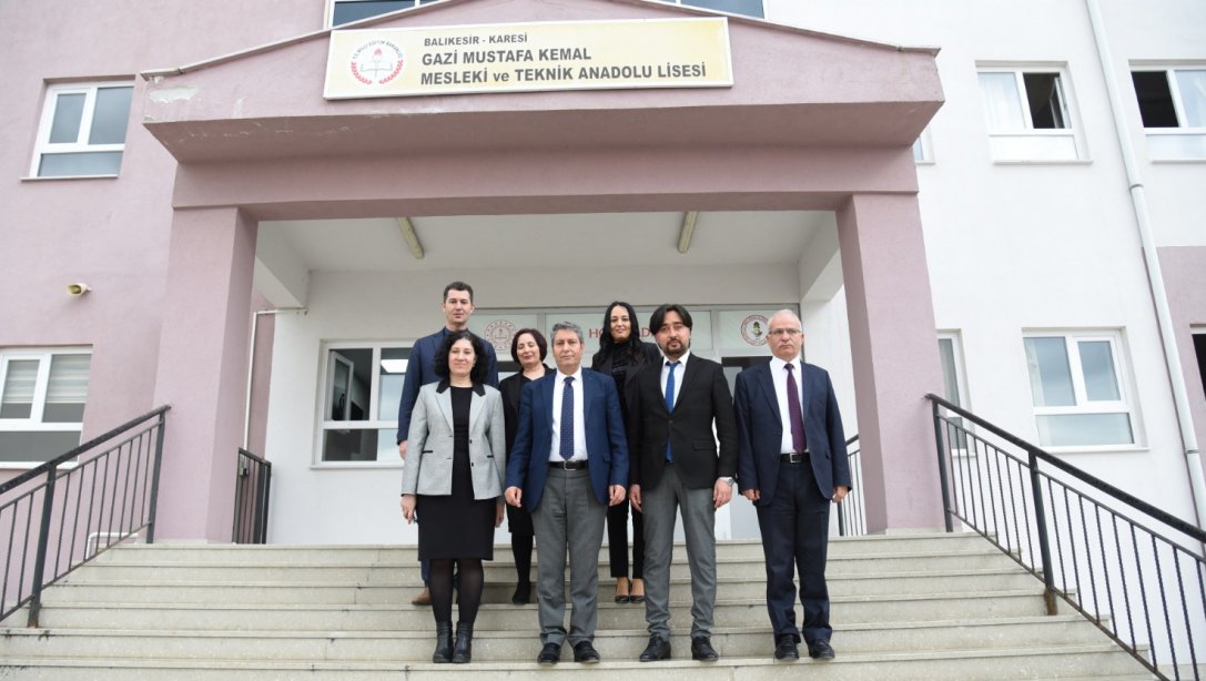 İl Milli Eğitim Müdürü Sayın Ali TATLI'dan İlçemiz Gazi Mustafa Kemal Mesleki ve Teknik Anadolu Lisesine Ziyaret