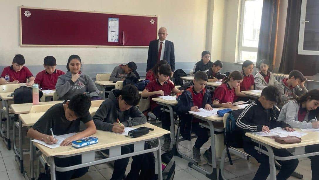 Kayabey Şehit Ferruh Kulaoğlu Ortaokulu Öğrencileri İl Geneli Yapılan 'Ortak Sınavlarda' Ter Döktü.