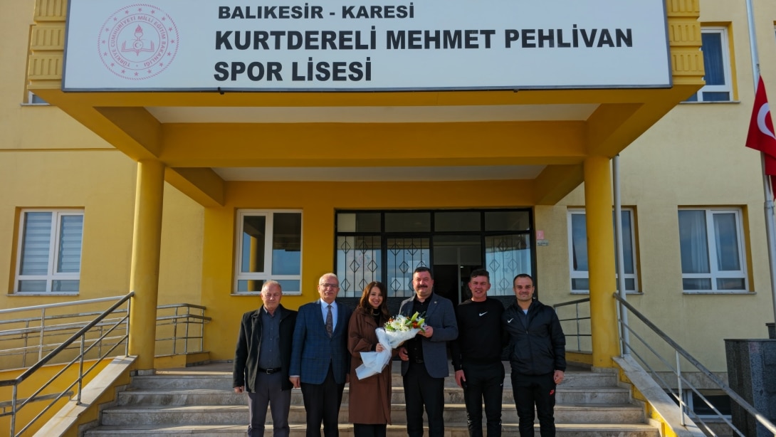 Sayın Vekilimizin Kurtdereli Mehmet Pehlivan Spor Lisesi Ziyareti 